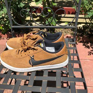 Nike Men's Classic Suede Ale Brown Shoes, Size 9